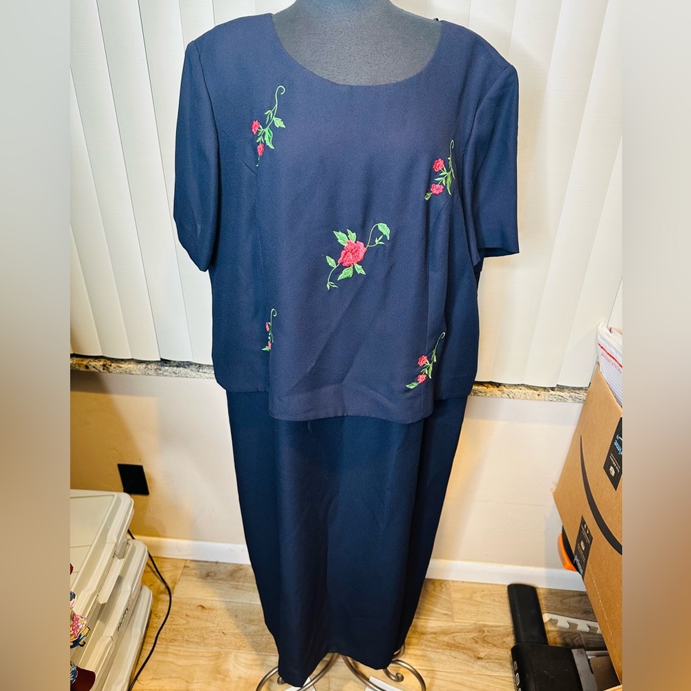 POSITIVE ATTITUDE One Piece Navy Blue Embroidered Floral Dress Woman Size 22